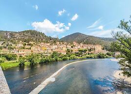 Hillside Retreat in Roquebrun
