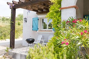 Stylish Family Villa in Felines