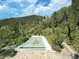 Lovely Country House With Private Pool