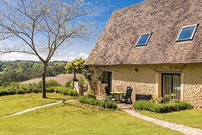 Holiday Home in Dordogne With Pool