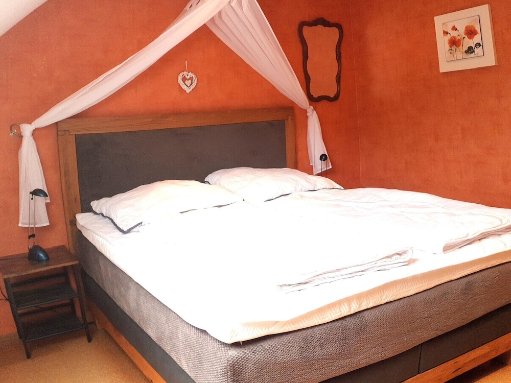 Attractive Holiday Home in Bremm With Garden