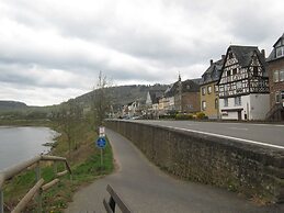 Attractive Holiday Home in Bremm With Garden