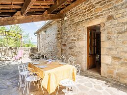 Relaxing Stay in Les Vans
