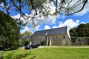 Riverside Retreat in Lantheuil