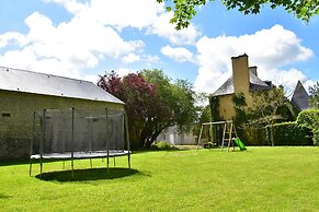 Riverside Retreat in Lantheuil