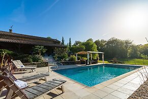 Poolside Haven in Salles