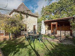 Charming Retreat in Bouniagues