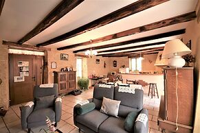 Peaceful Stay in Thedirac