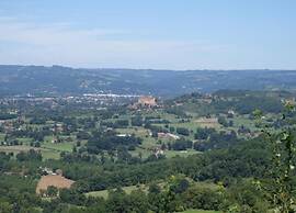 Peaceful Stay in Thedirac