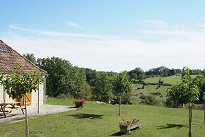 Peaceful Stay in Thedirac