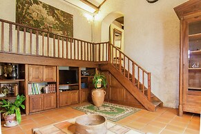 Mansion in Bourgnac With Garden