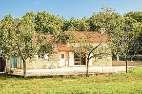 Slate-roofed Hideaway
