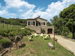 Holiday Home in Montclus Near River