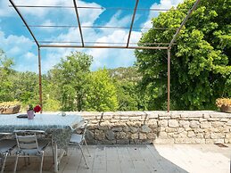 Holiday Home in Montclus Near River