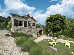 Holiday Home in Montclus Near River