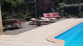 Modern Holiday Home With Private Pool