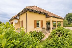 Pleasant Holiday Home With Private Pool
