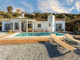 Villa in Arenas With Sea Views and Private Pool