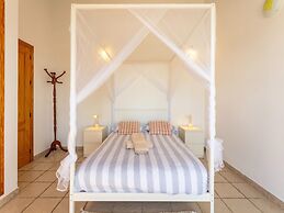 Villa in Arenas With Sea Views and Private Pool
