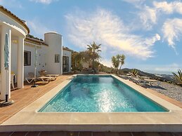 Villa in Arenas With Sea Views and Private Pool