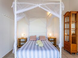 Villa in Arenas With Sea Views and Private Pool