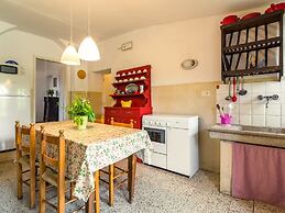 Italian Stay: Bacchereto Wine Country