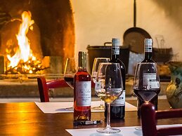 Italian Stay: Bacchereto Wine Country