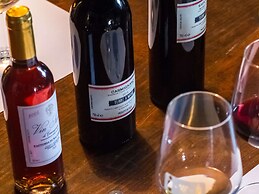 Italian Stay: Bacchereto Wine Country