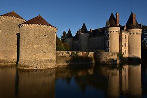 Holiday Home in Le Chatelet With Pool