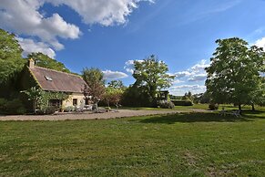 Holiday Home in Le Chatelet With Pool