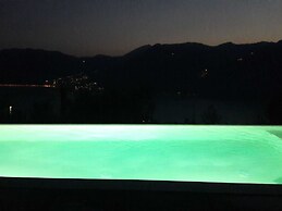 Marone Apartment With Pool