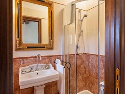 Villa in Mugello Hills With Private Pool