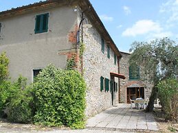 Tuscan Heaven; Vinci and Pistoia