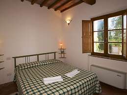 Tuscan Hilltop Farm Stay