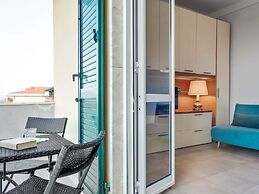 Holiday Home in Carrara by the Sea