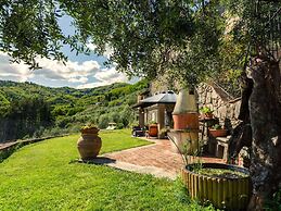 Beautiful Home in Lizzanello