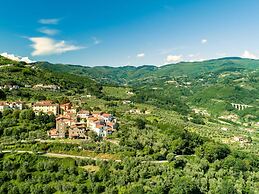 Beautiful Home in Lizzanello