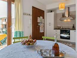 Relaxing Bosa Stay With Veranda