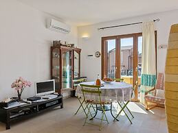Relaxing Bosa Stay With Veranda