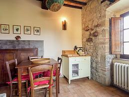 Rustic Comfort With Modern Touch