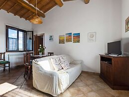 360 Degree View of the Tuscan