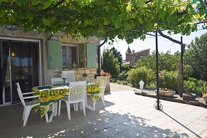 Relaxing Retreat in Saint-pons