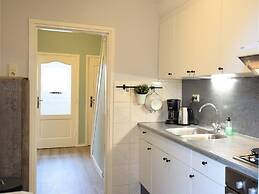 Terraced House by Katwijk Beach & Center