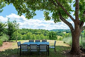 Tranquil Holiday Home With Private Pool
