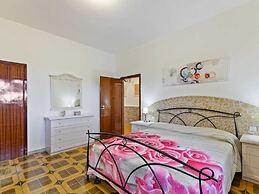 Spacious Apartment near Saludecio