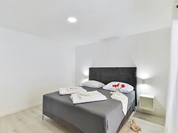 Holiday Home With Private Pool and spa