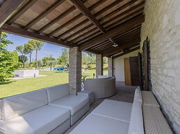 Scenic Villa With Heated Pool