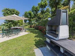 Scenic Villa With Heated Pool