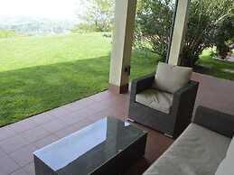 Gemmano's Villa With Pool and Vineyard