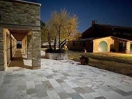 Tuscan Farm Home Retreat